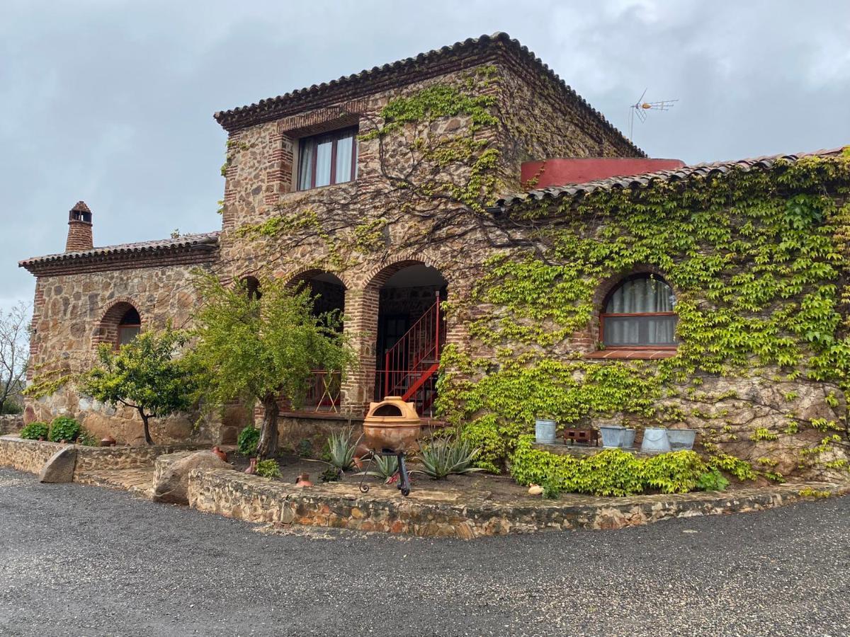 Monasterio De Rocamador Séjour à la campagne